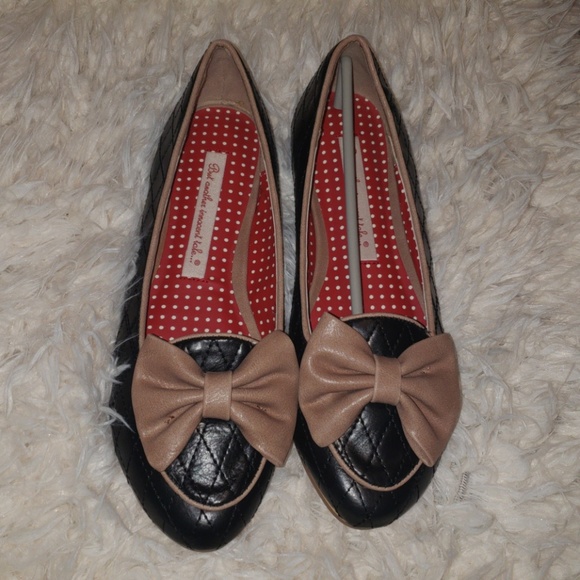 Size 6.5 bait footwear sabean flats - Picture 4 of 5